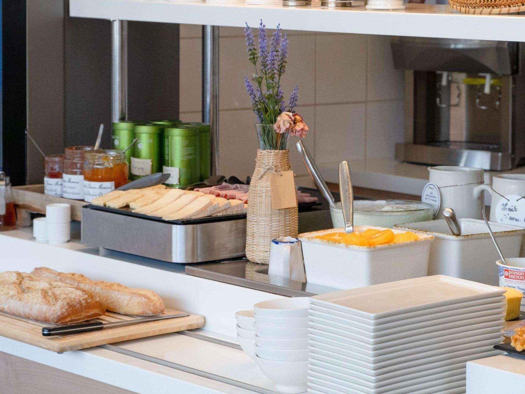 Ibis Budget Montauban Les Chaumes Exterior foto