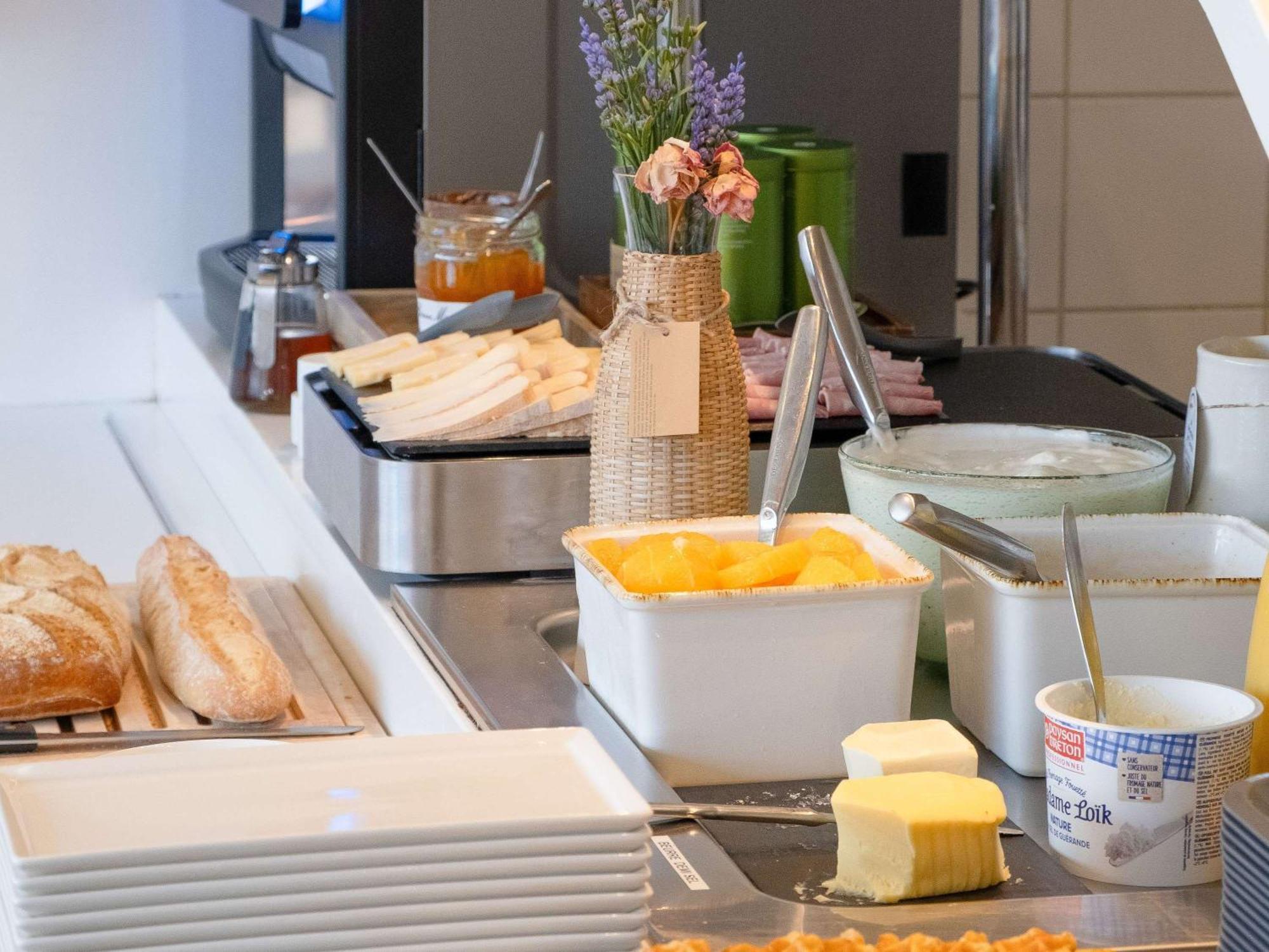 Ibis Budget Montauban Les Chaumes Exterior foto