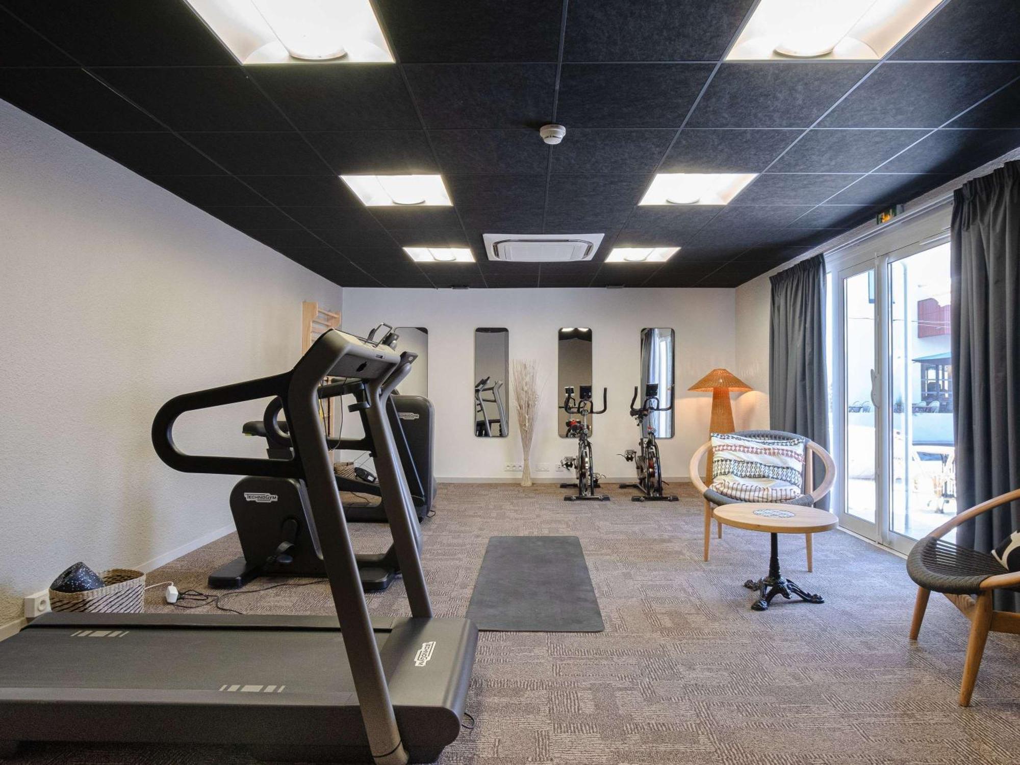 Ibis Budget Montauban Les Chaumes Exterior foto