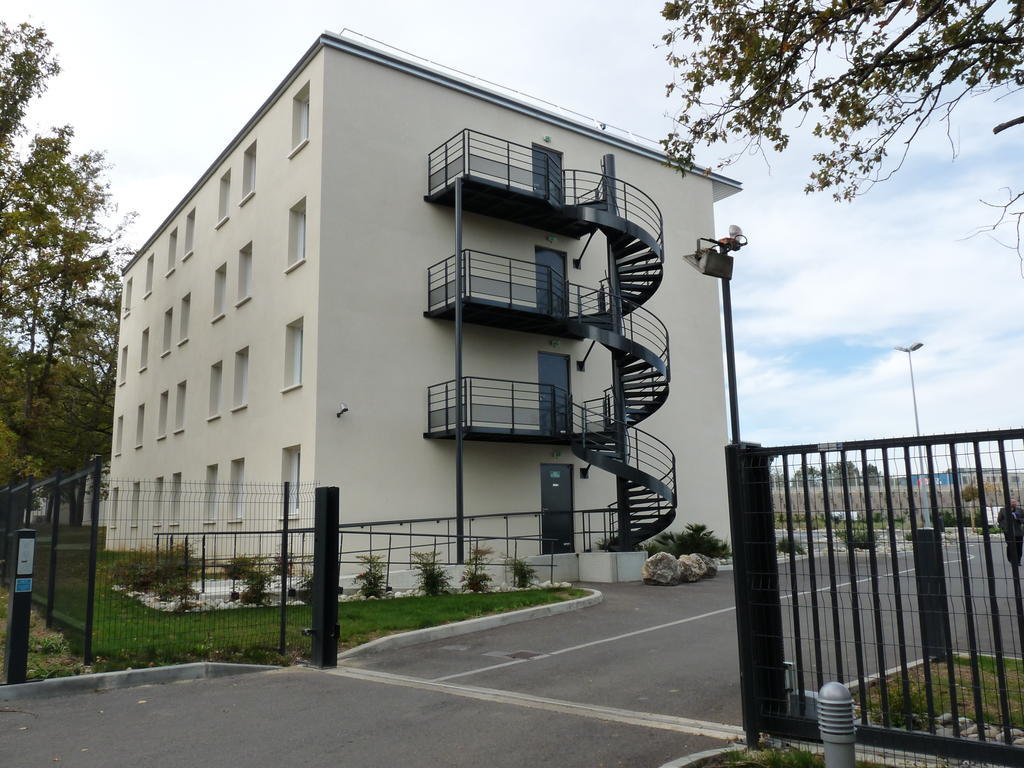 Ibis Budget Montauban Les Chaumes Exterior foto