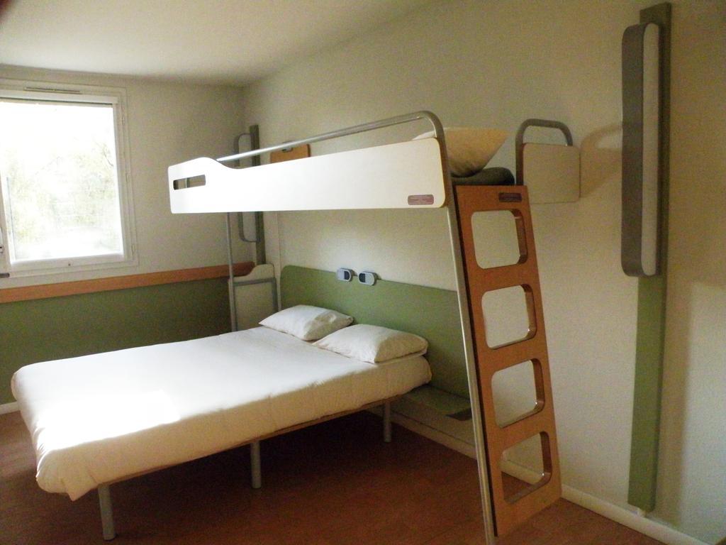 Ibis Budget Montauban Les Chaumes Exterior foto